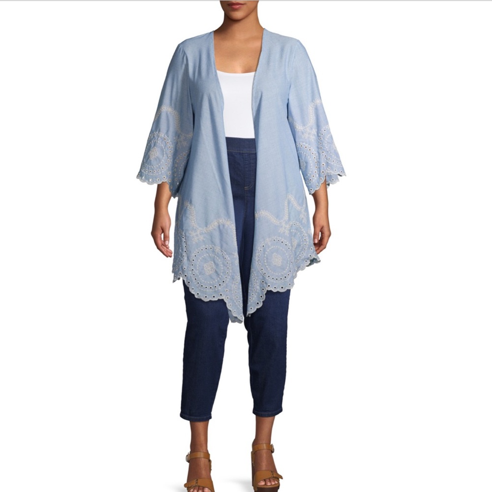 Time and Tru Kimono with Scallop Hem Women’s Top - Picture 3 of 12